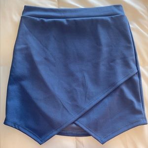 Size small. Never worn. Newbury Kustoms skirt.